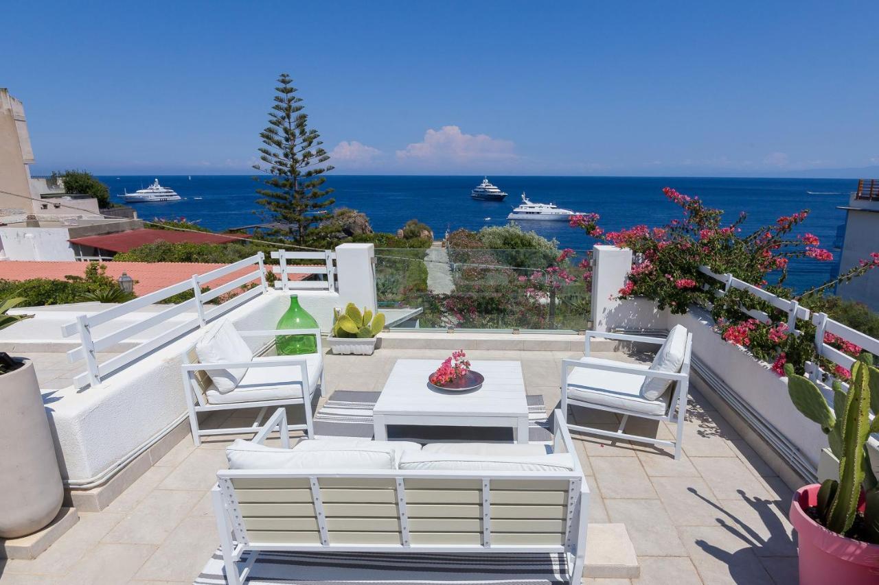 Villa Sea Rose ลีปารี ภายนอก รูปภาพ